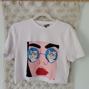 Funky cat crop tshirt